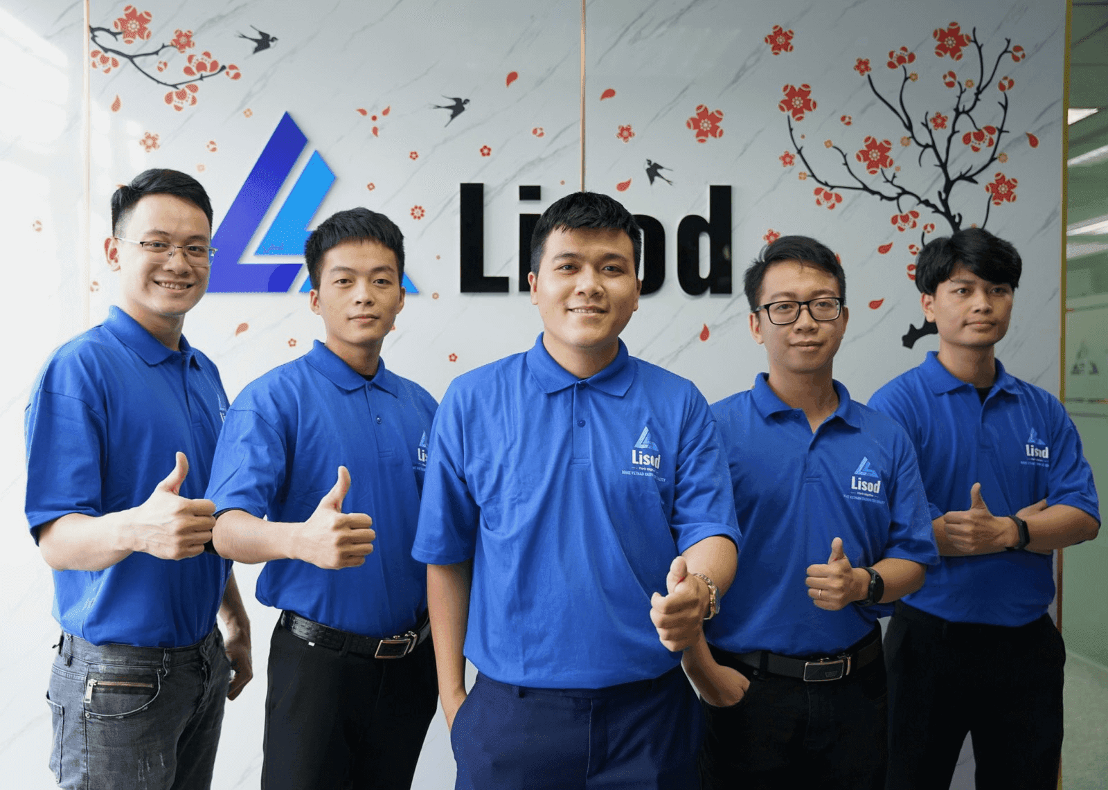 Chế độ lương thưởng