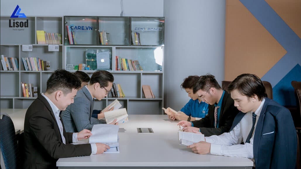 Văn hóa đọc sách của nhân viên Lisod